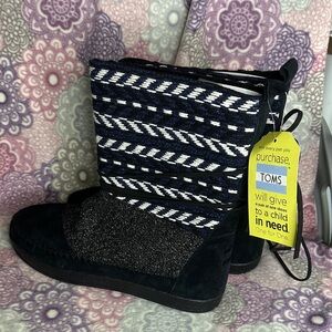 TOMS Women’s Patterned Boots